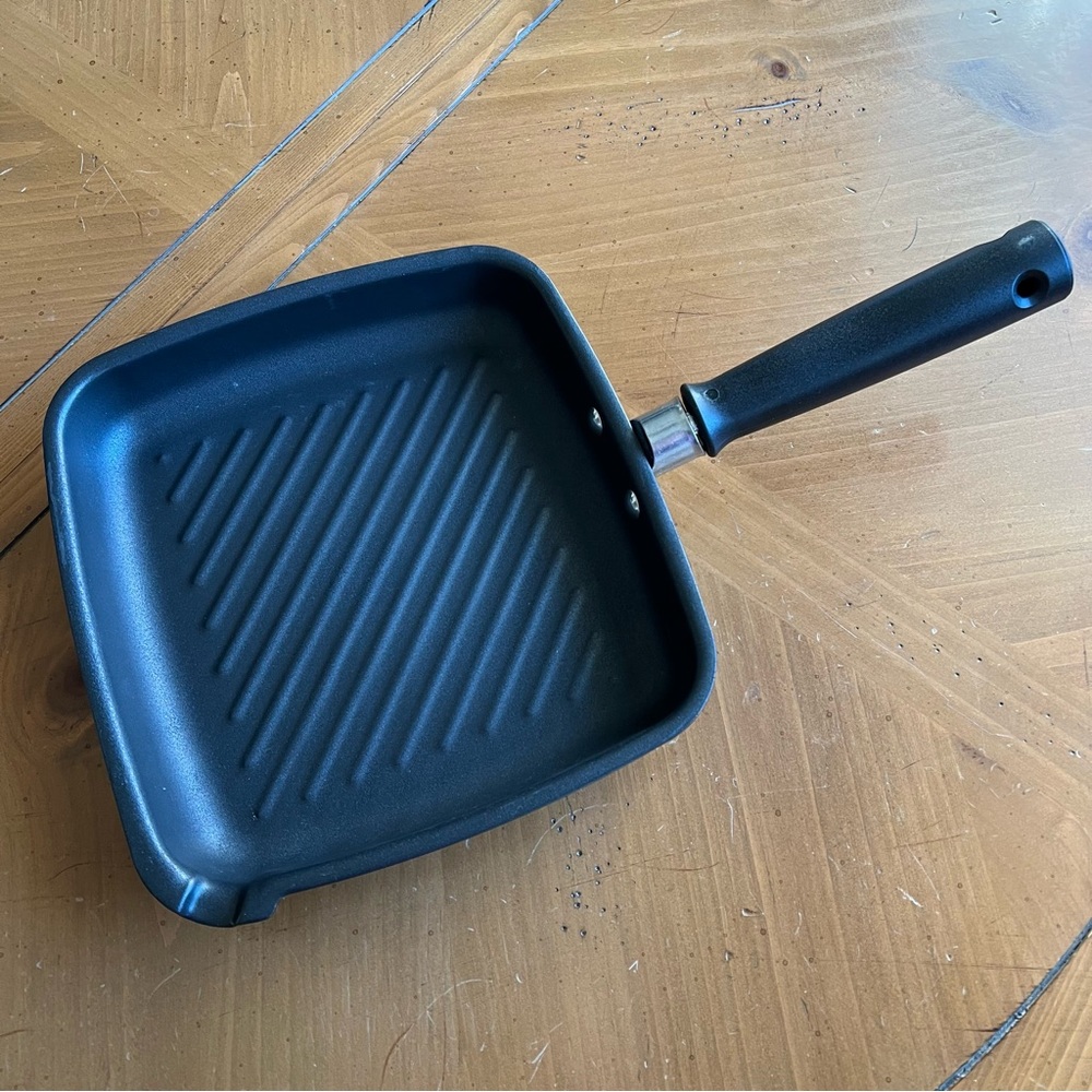 Titan Steak Grill Pan
